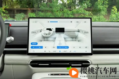 国产MPV的崛起!26款岚图梦想家,一整天深度体验,终于摸懂门道-2