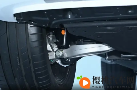 科技感与实用性平衡,1198万起,EO羿欧值得选?-2