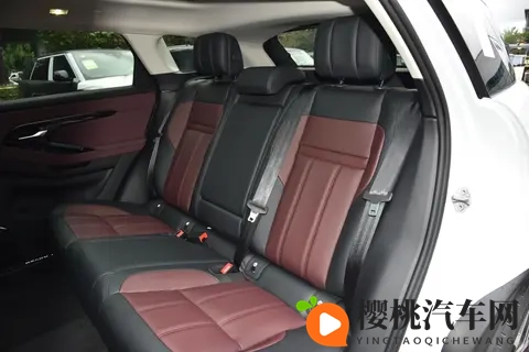 24 万级豪华 SUV 怎么选？揽胜极光全系配置解析与购车建议-1