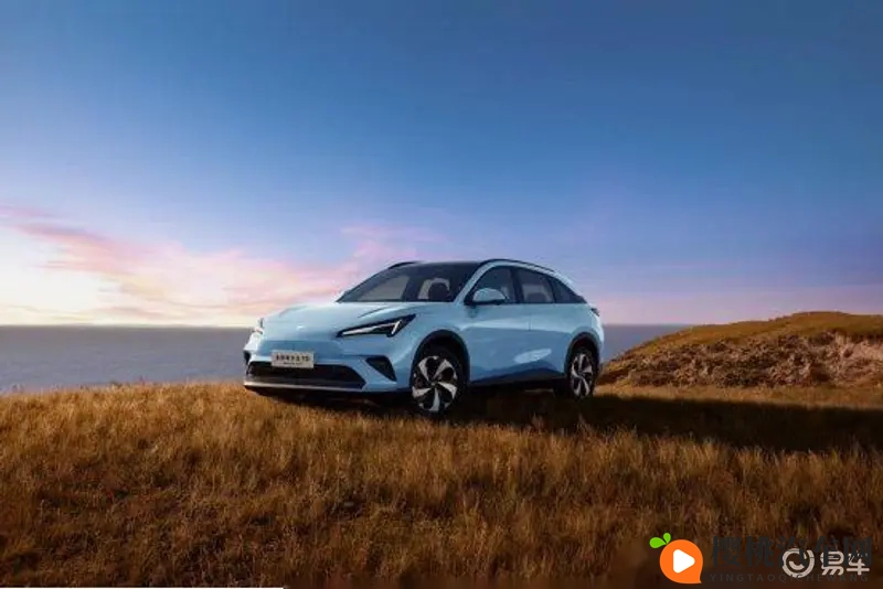 草莓视频成人：汽车科技新风向，未来出行大揭秘-1