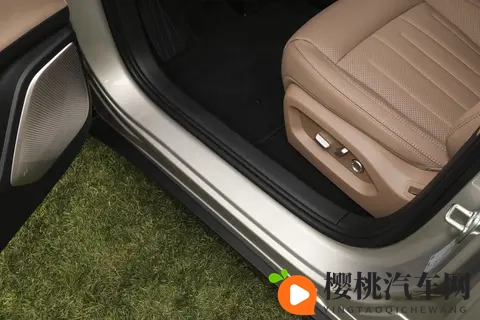 25万级纯电SUV的标杆,一周年款乐道L60长续航版,实力如何?-2