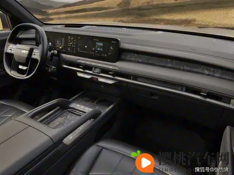 起亚全新中大型SUV官图，外观很方正硬朗，两种前脸，2+2+3座椅-2