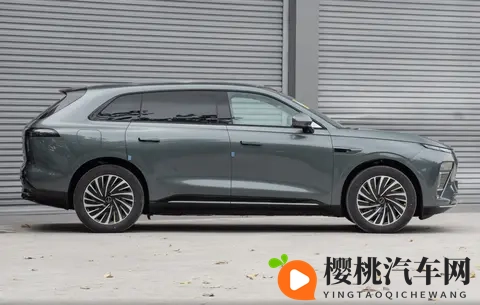 星纪元ET：增程版续航1615公里，它就是打工人的移动舒睡舱-1