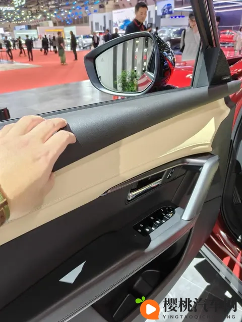 实拍新一代马自达CX-5欧版：可预见的不愁卖，但长马动作要加快-1