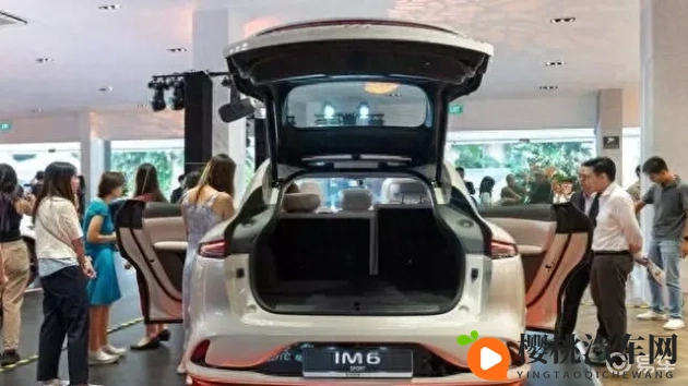 夜晚十大禁用软件：夜间驾驶，这些软件千万别碰！-1