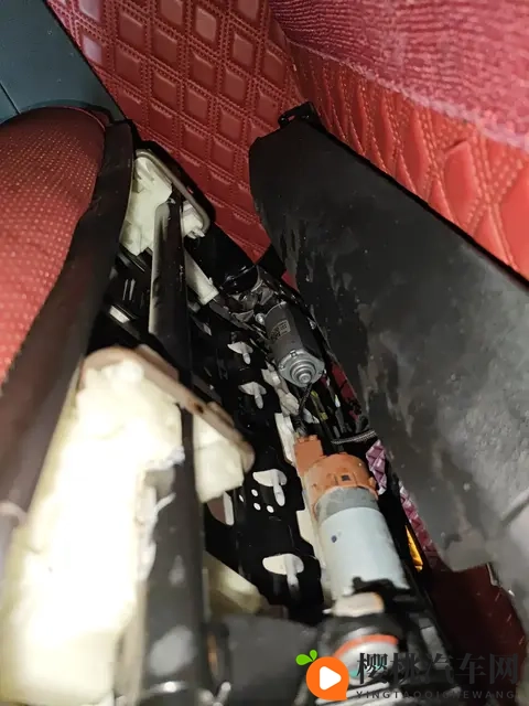 23年一手准新宝马5系,75万公里,28万多拿下香不香?-3