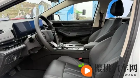 约13万起价,奇瑞艾瑞泽6哈萨克斯坦上市,15T+DCT,本地化适配-2