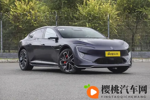 阿维塔12四激光版上市，2599万起！30万买车有了新选择-3