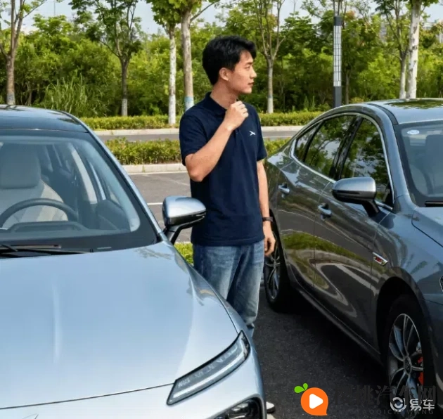 国产性色av:汽车色彩革命,未来驾驶新体验-1