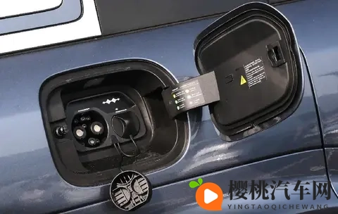 1798万起的硬核SUV，方程豹钛7为何首月销量破两万？-2