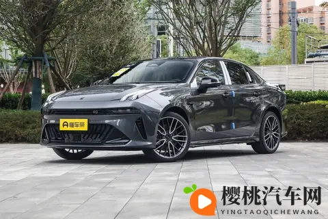 10万出头买20T+8AT，还能选装碳纤维尾翼，体验全新领克03-1