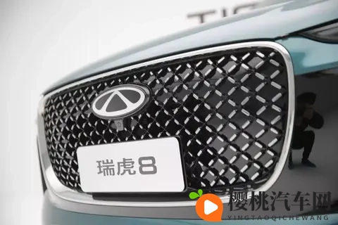 2种前脸+实用配置！瑞虎8硬刚新能源，燃油车还能打？-1