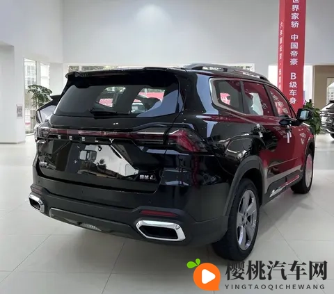 新款吉利豪越L到店,换装新前脸,新增15T动力,提供5_6_7座可选-1