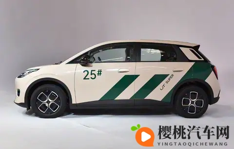 终于来了，京东首款车实车亮相，1号车拍出7819万-2