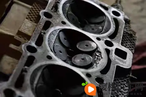 如何判断汽车有没有积碳?记住这3点,及时改正不良用车习惯!-2