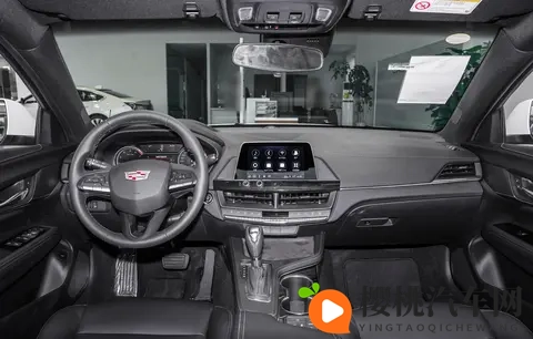 杨玉环的三港版1995安禄山：探寻传奇车型：揭秘1995年安禄山背后的故事-2