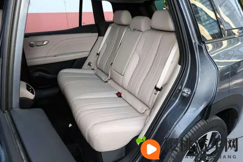 1268万起+99抵6660!埃安i60增程版太香了-2