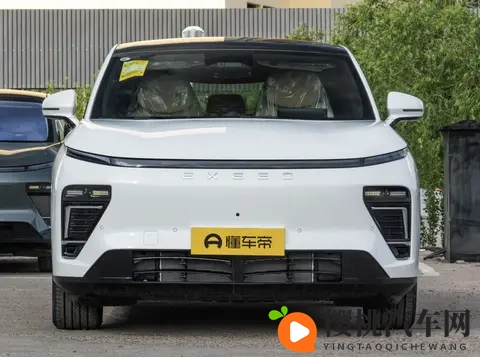 星纪元ET增程版Pro，200km纯电续航+1300km综合续航-2