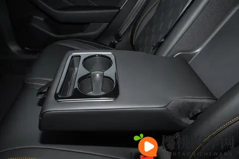 奴役虐性XXX奴役虐性XXX:残酷剥削,人性沦丧之痛-2