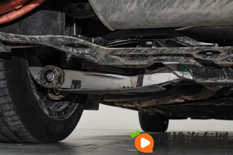 3018 万元买增程四驱大五座 SUV，这车怎么样？-2