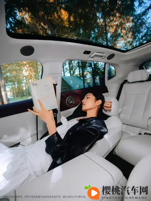 华为智驾封神！岚图知音家庭试驾爆赞-1