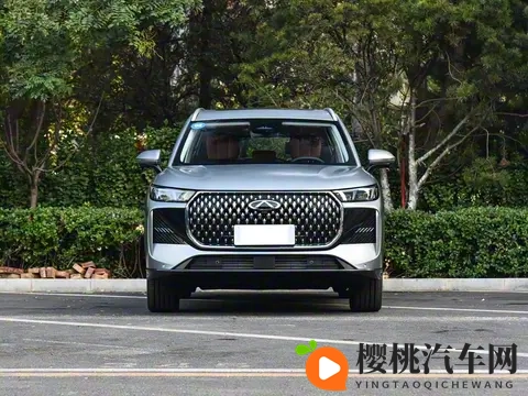 全新瑞虎8即将上市!双前脸可选,预售1059万起,搭载16T发动机-2
