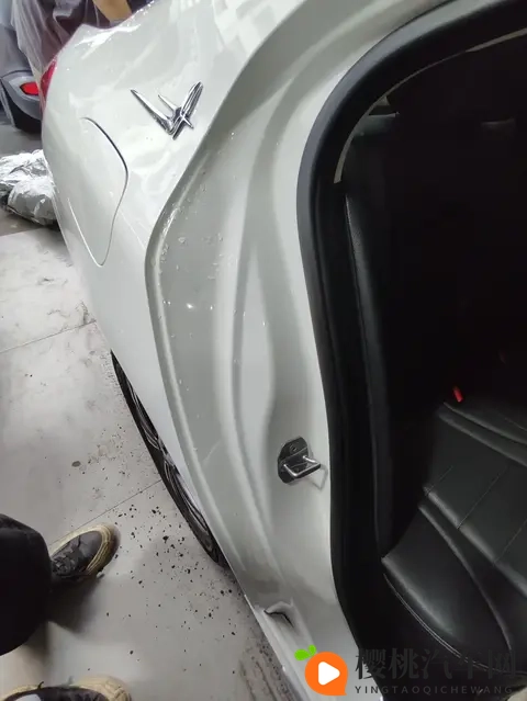 埃安i60上市,意在打造“国民刚需大5座SUV”?-1