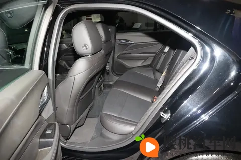 20万级后驱王者!凯迪拉克CT4选买全攻略-1