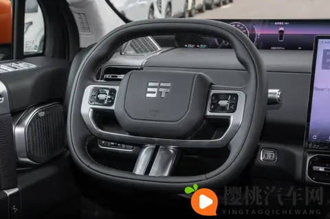 综合续航1400km,标配三把锁,深度体验纵横G700-2