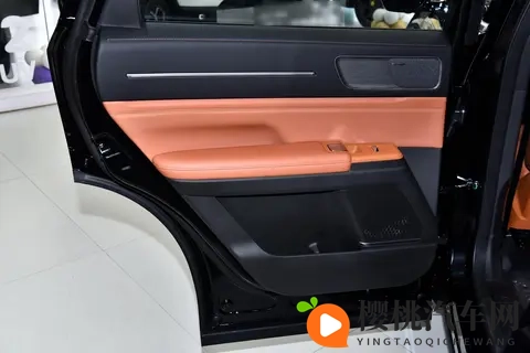 1099万起，大5座_七座，油耗不到6升，山海L7 PLUS适合谁-1