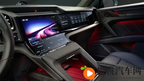 座舱史诗级革新 首搭曲面中控屏!保时捷纯电卡宴11月19日全球首发-3