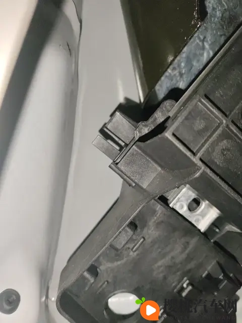 一手准新C级,圆你奔驰梦——二手奔驰C260L-1