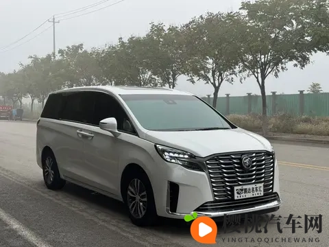 2088万拿下准新一手别克GL8,宜商宜家的陆上公务舱-3