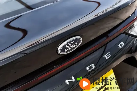 车型实测:大马力+低油耗,终于有台能兼顾的B级车了-2