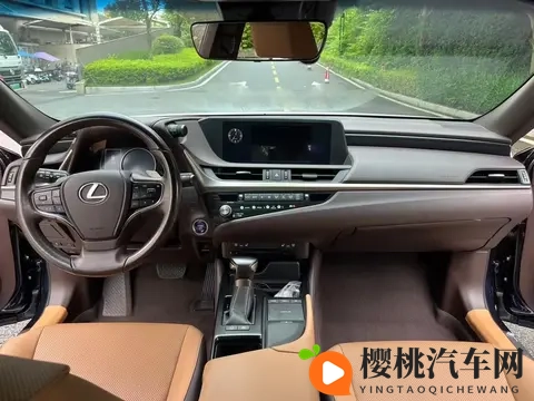 20万出头拿下雷克萨斯ES混动？9万公里还值不值？-3