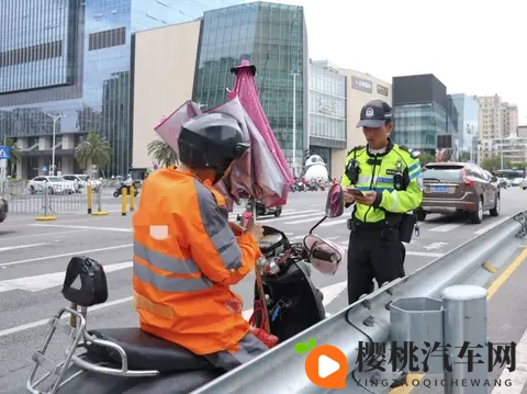 电动车是否需要考驾照?分车型定规则,合法出行不踩线-1