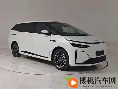 科幻感拉满！2025款小鹏X9纯电版实车曝光，740km续航+无图NOA-1