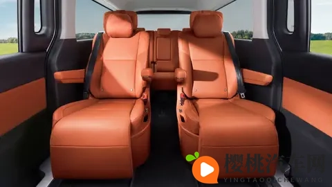 欧美绿帽交换XXX：欧美情侣私密活动揭秘-1