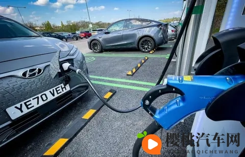 第五代瑞虎8限时929万起；零跑A10谍照曝光；新款吉利豪越L亮相-2