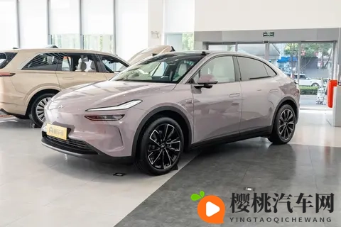 Model Y的科技，问界的“油箱”，乐道L60的“换电”：你更看好谁-1