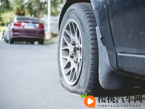 车胎没气停一夜，第二天直接报废？老司机说清真相-1