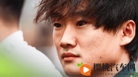 角田裕毅2026红牛席位待定,凭状态争取留队机会-1