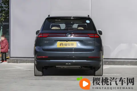 亏电油耗55L,续航1240km!AION i60增程版:20万配置竟卖12万多-2