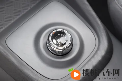 燃油_纯电_增程三动力可选,新款五菱宏光家族将于11月10日上市-1