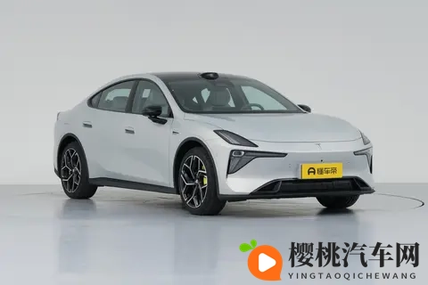 10 毫秒磁流变悬架 + 零重力座椅,深蓝 L06 太懂年轻人-3