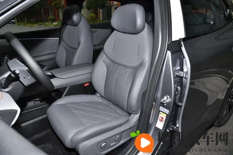 长安又添“新丁”,仅1499万,续航620km,轴距达到2米88-1