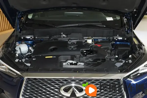 换悬浮式中控屏 新款英菲尼迪QX50实车内饰曝光 现款3508万起售-3