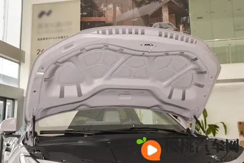 限时焕新价1948万,BJ40增程元境智行版正式上市!-1