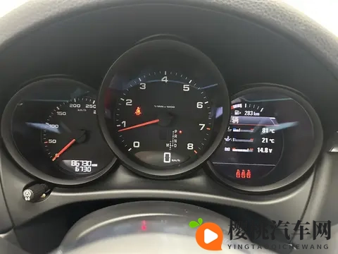 27万拿下保时捷Macan,体验7挡双离合的驾驶乐趣!-1