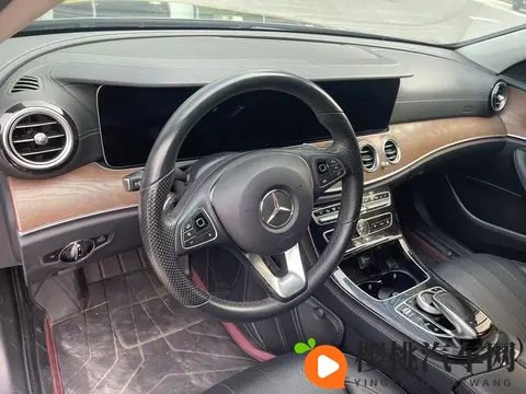 15万多拿下行政级座驾，二手奔驰E级家用商务都合适？-1